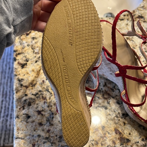 Stuart Weitzman | 8.5M - Picture 3 of 5